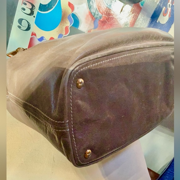 Host Pic✨🤎Prada Vitello Shine Leather Hobo Taupe - Picture 11 of 16